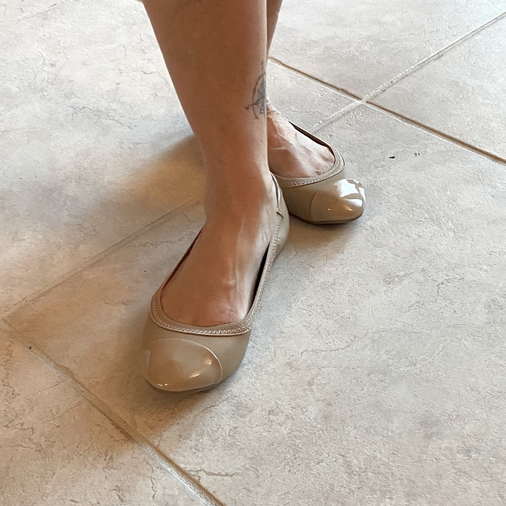Nude DexFlex shoes